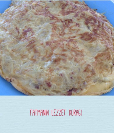 Patatesli soğanlı omlet